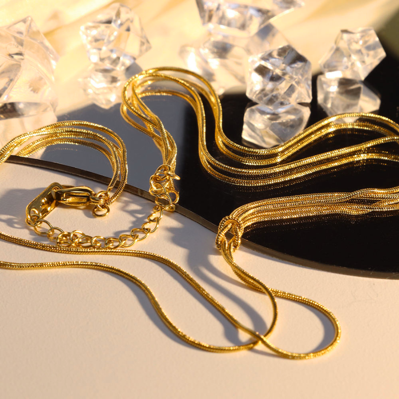 Linda Knot Double Necklace