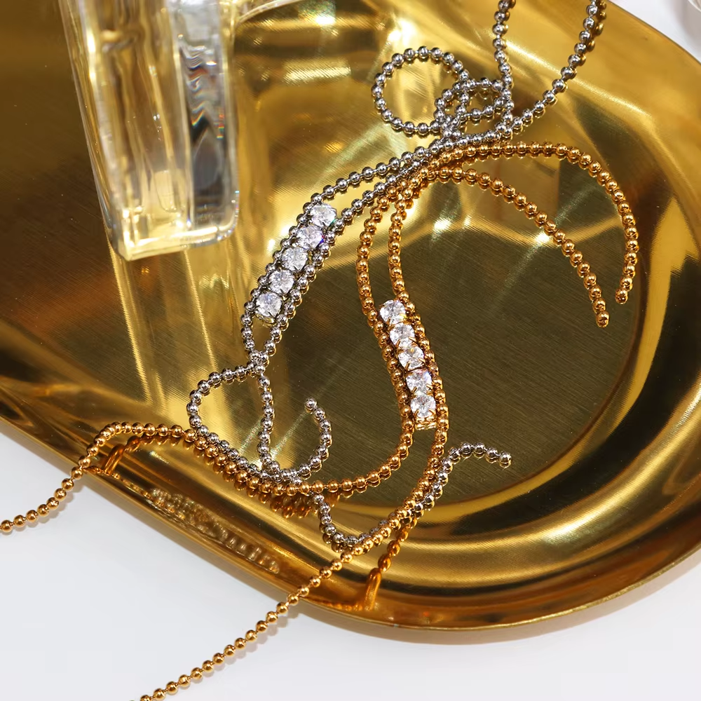 Clairmont Lariat Necklace