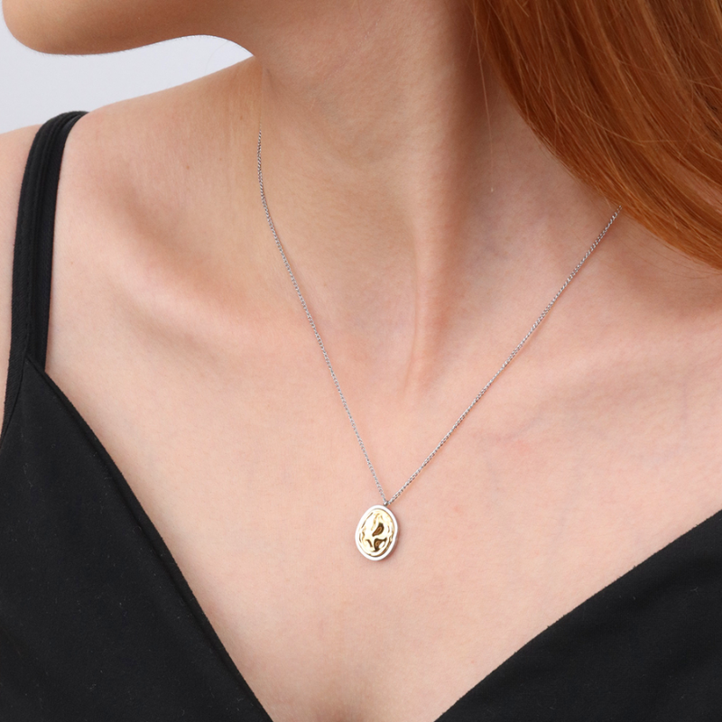 Walen Hammered Necklace