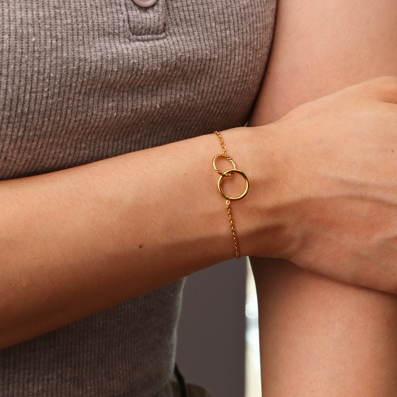 Double Loops Link Chain Bracelets